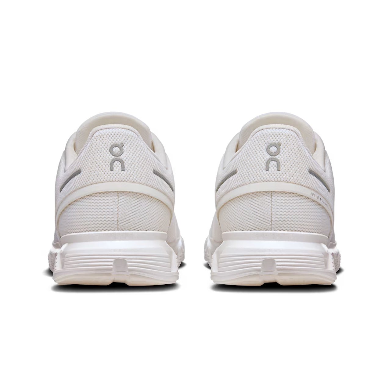 On Running Cloud 6 - White/White - Escape Menswear