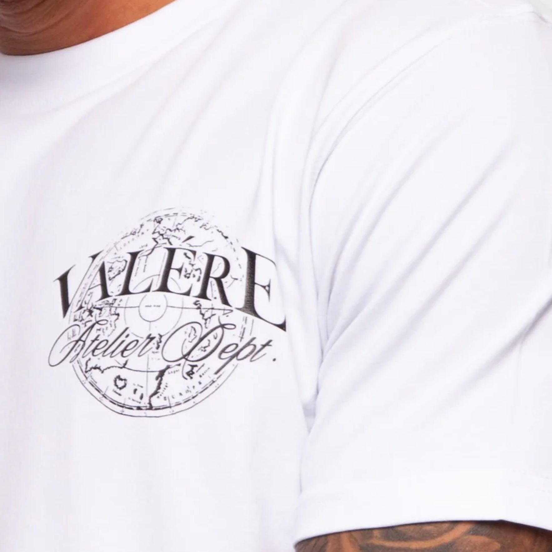 Valere Sagato T-Shirt - White - Escape Menswear