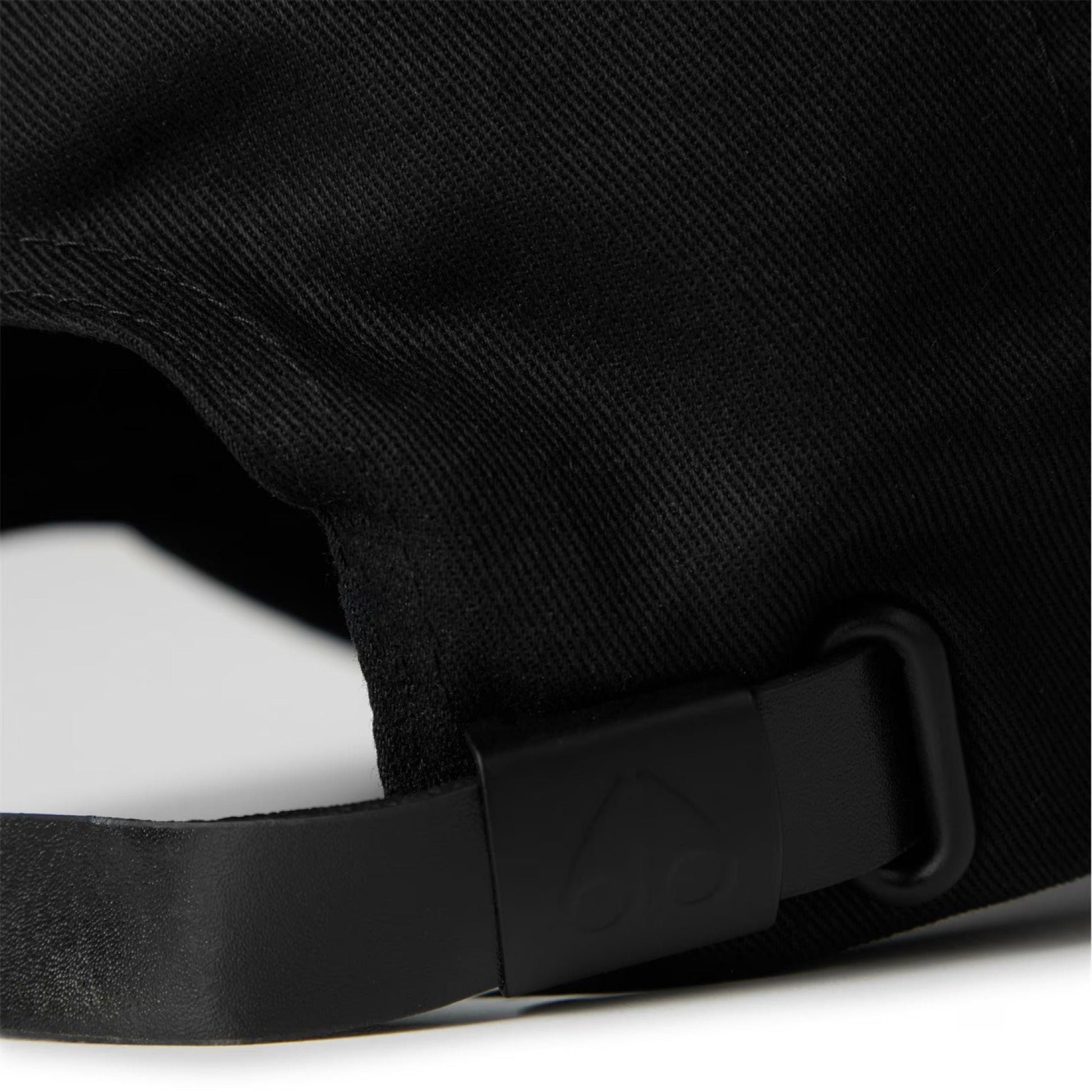 Moose Knuckles Logo Icon Cap - 283 Black/Black - Escape Menswear